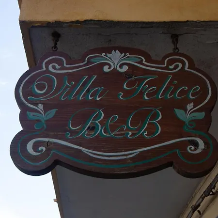 Felice Bed & Breakfast 3*
