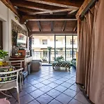 Felice Bed & Breakfast 3*