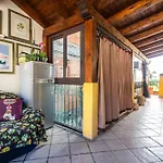 Felice Bed & Breakfast