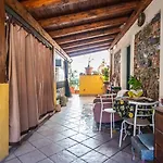 Felice Bed & Breakfast 3*